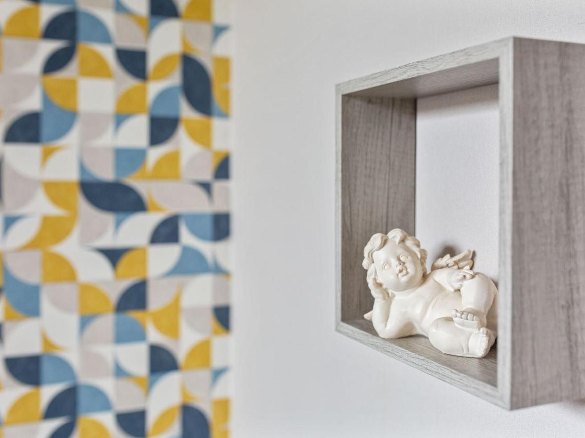 Simplistic Holiday Home In Grandcamp With Garden エクステリア 写真